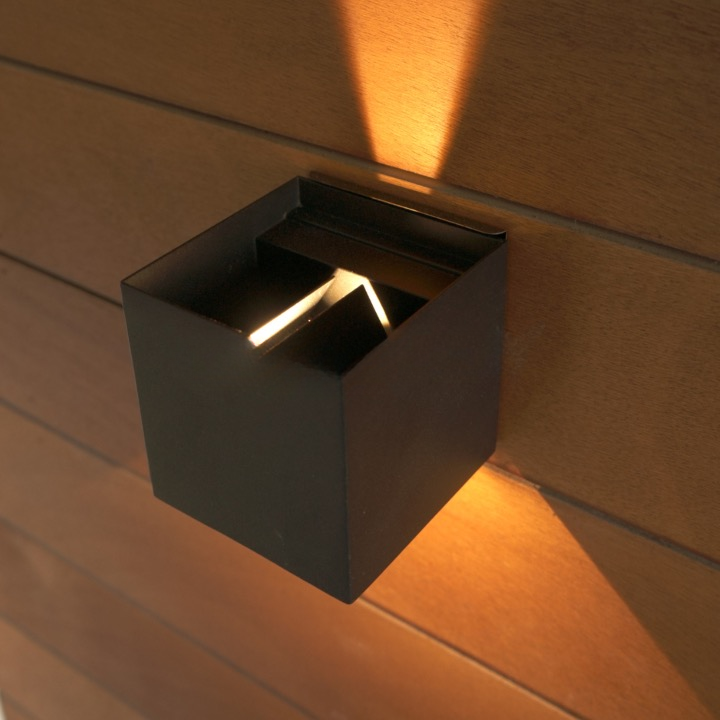 TraumOase™ Kabellos Außenbereich Luxus-Wandleuchte | Das Original